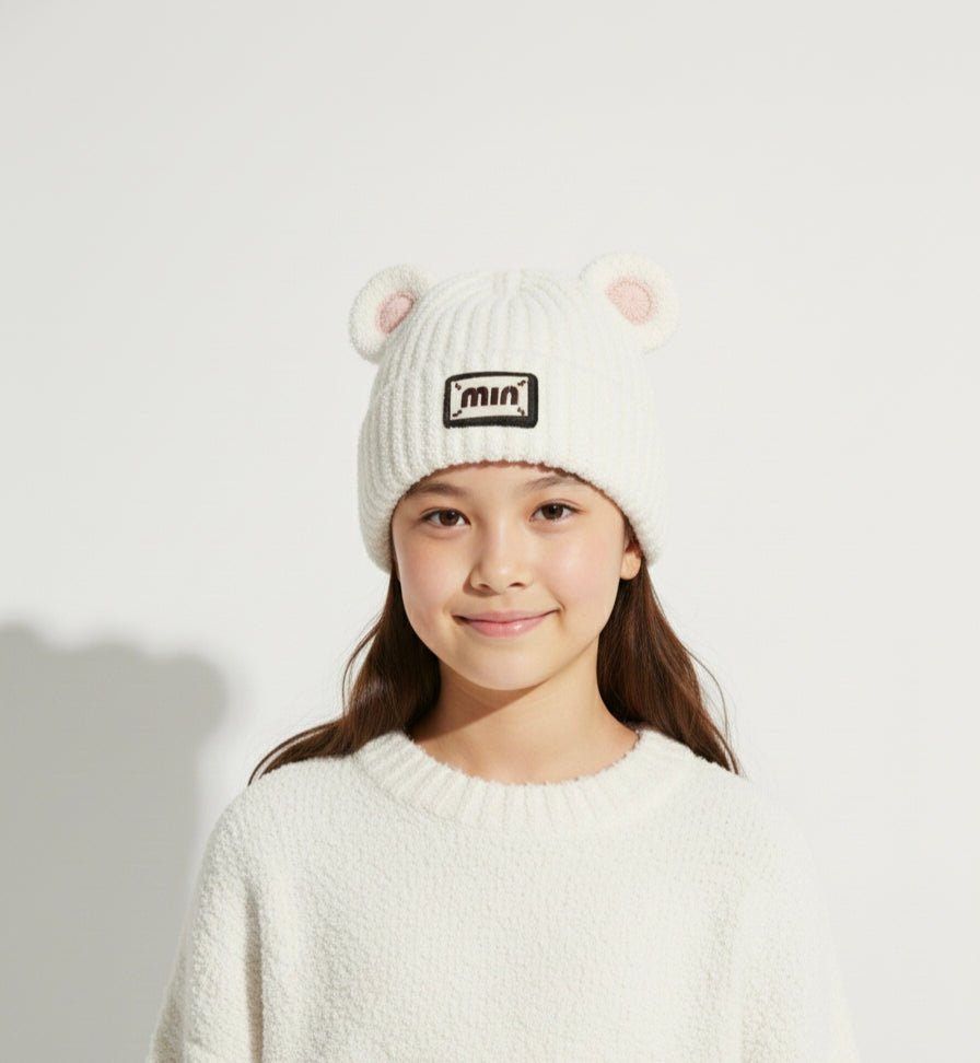 MIN Fluffy Ear Comfort Cap